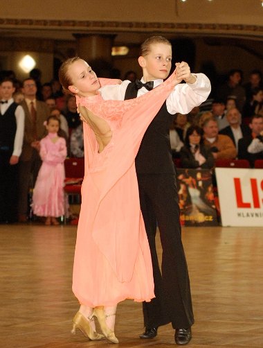 Na mistrovství ČR 2009 ve standartních tancích